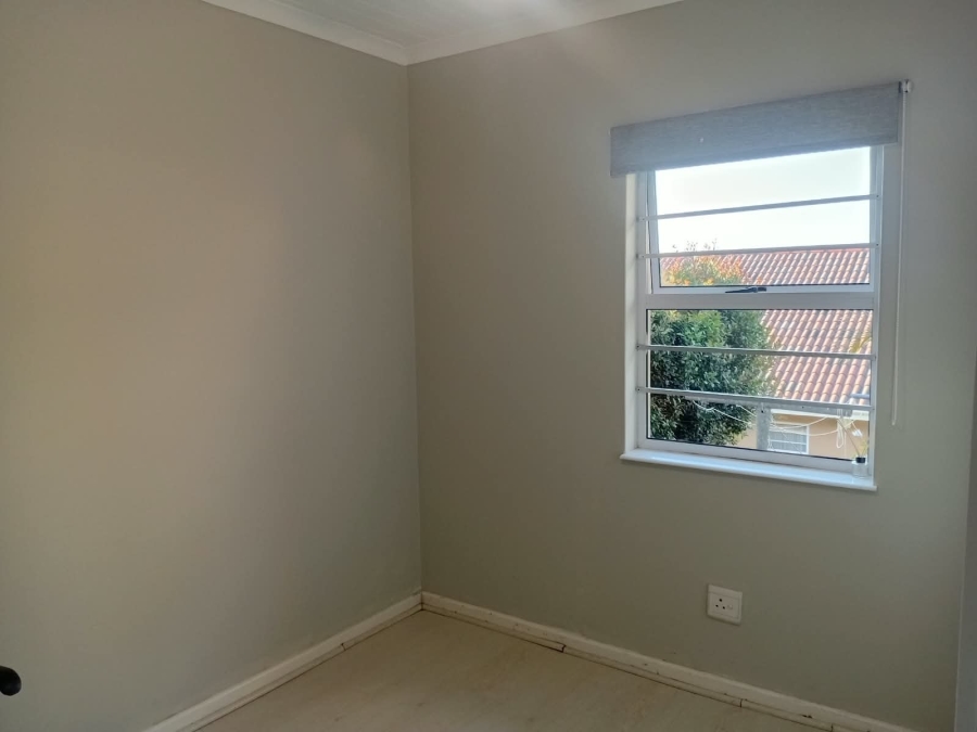 To Let 3 Bedroom Property for Rent in Beacon Bay North Eastern Cape